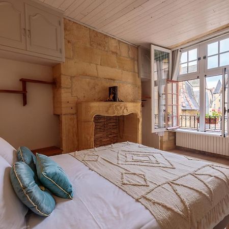 Le Lys Dort Sarlat Acomodação com café da manhã Exterior foto